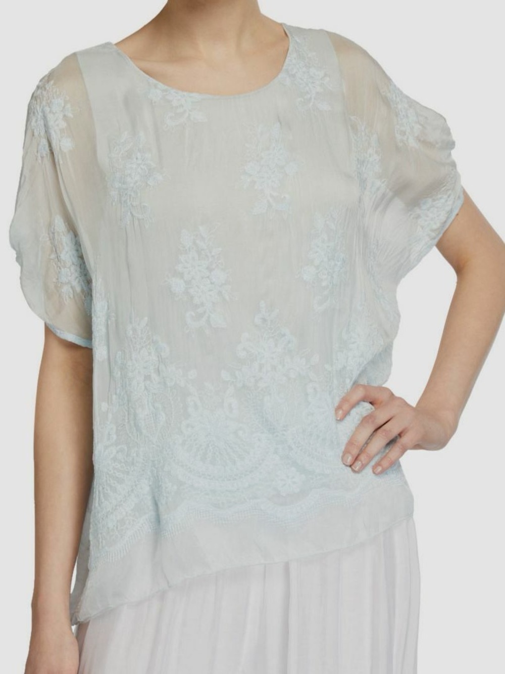 Moda Seta Italy Silk Blend Top in light blue